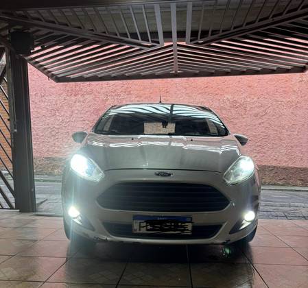 FORD FIESTA 1.5 S HATCH 16V FLEX 4P MANUAL FORD FIESTA 1.5 S HATCH 16V FLEX 4P MANUAL